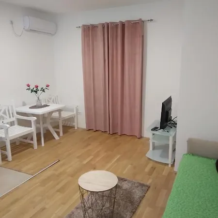 Stari * Podgorica